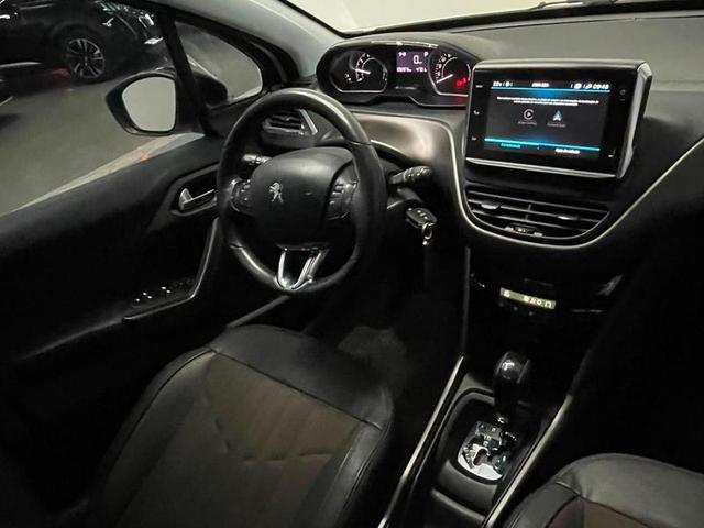PEUGEOT 2008 CROSS EAT6 20198