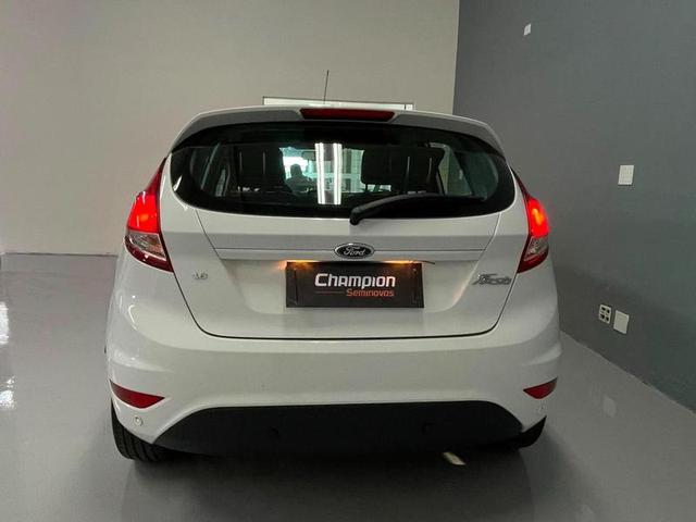 FORD FIESTA 1.6 SE HATCH 16V FLEX 4P AUT 20165