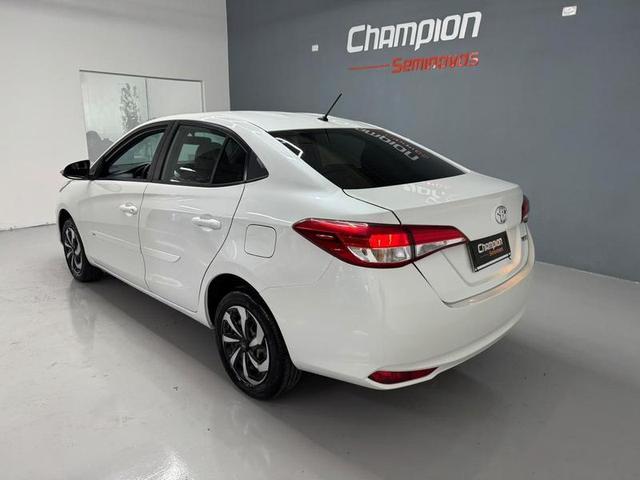 TOYOTA YARIS SA XL15LIVE 20225