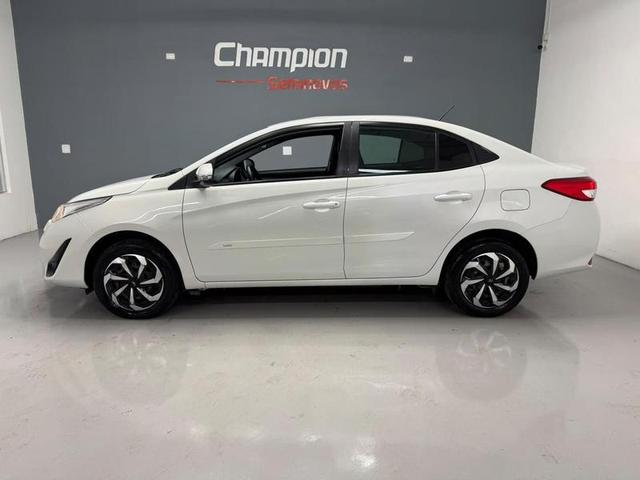 TOYOTA YARIS SA XL15LIVE 20223