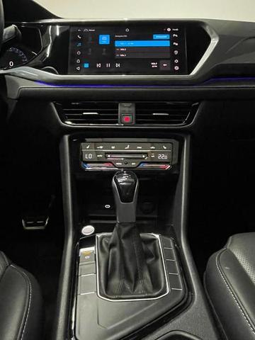 VOLKSWAGEN TAOS HIGHLINE 250 TSI 20248