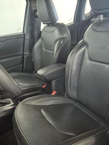 JEEP RENEGADE LONGITUDE T270 1.3 TB 4X2 FLEX AUT 20238