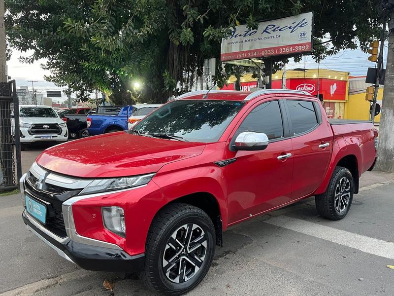 MITSUBISHI L200 TRITON 2.4 16V TURBO DIESEL SPORT HPE-S CD 4P 4X4 AUT