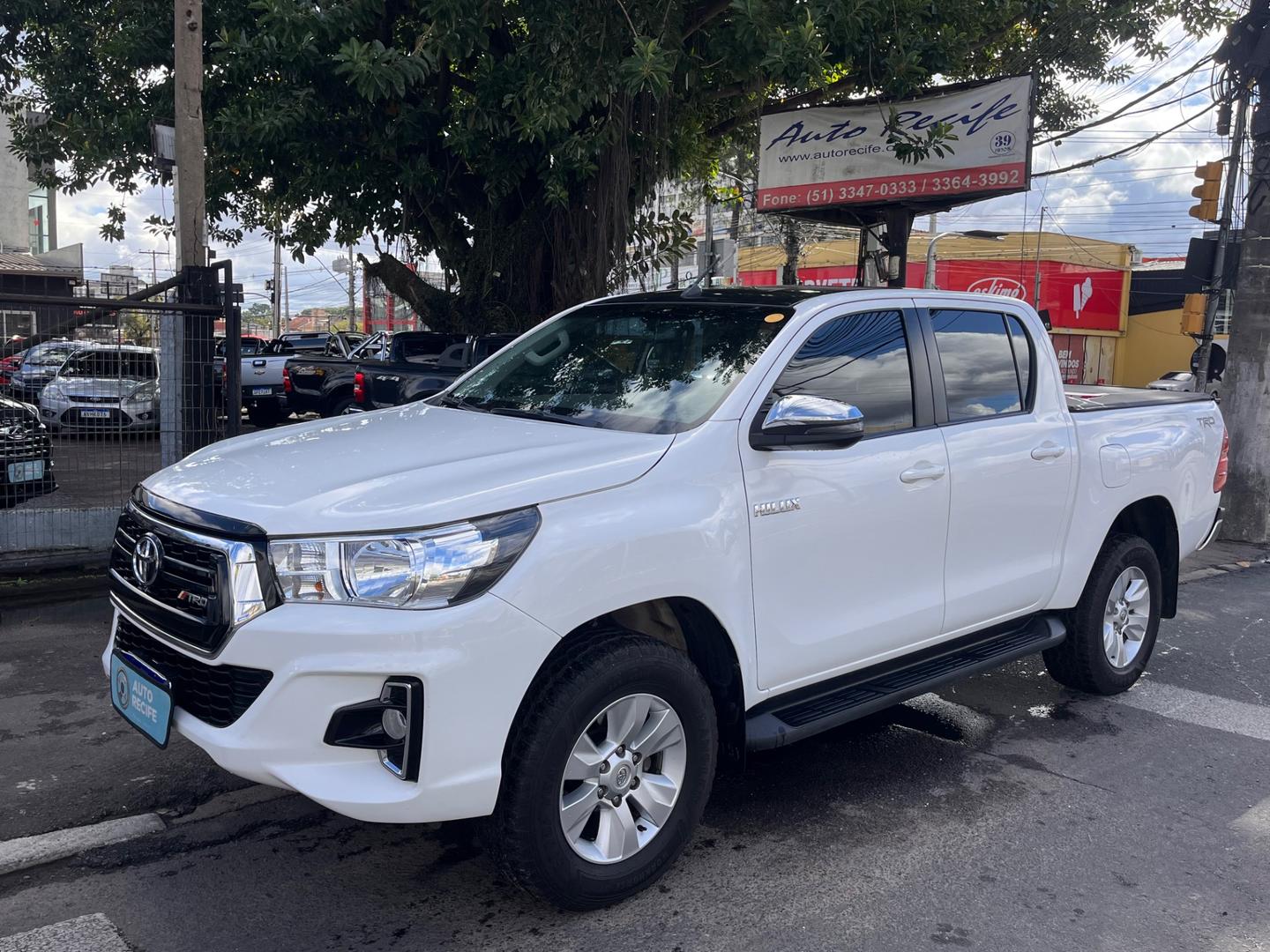 TOYOTA HILUX 2.8 SR 4X4 CD 16V DIESEL 4P AUT