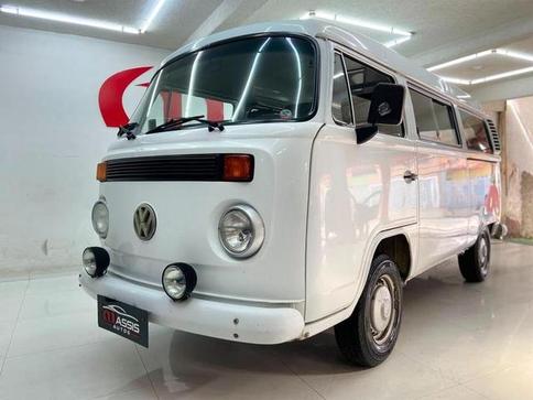 VOLKSWAGEN KOMBI LOTA�AO 1.6