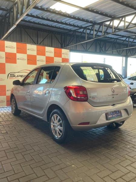 Renault Sandero Sport RS 2.0 Flex 16V 5P - foto 4