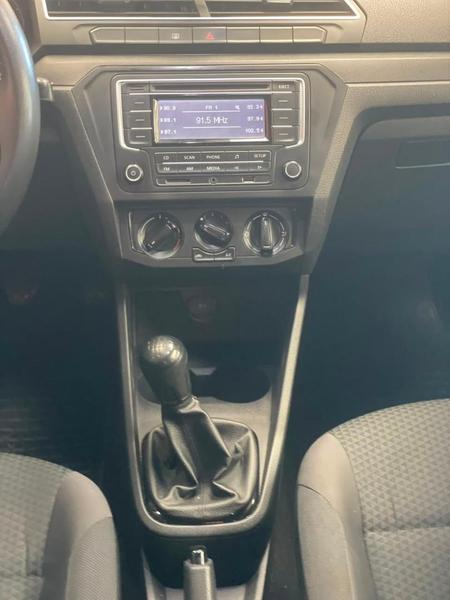 Volkswagen Voyage 16l - foto 9