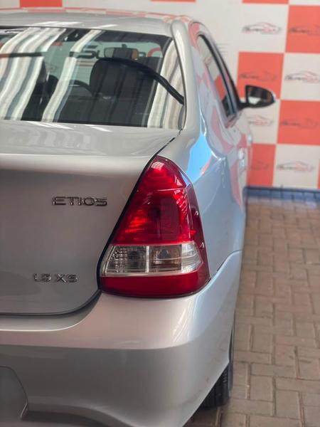 Toyota Etios Sd Xs 1.5 At - foto 7