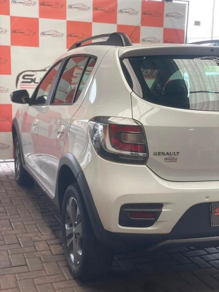Renault Sandero Stepway Hi Power 1.6 8V 5P - foto 5
