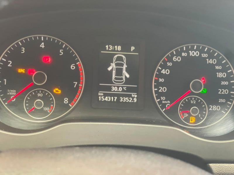 Volkswagen Jetta 2.0 - foto 11