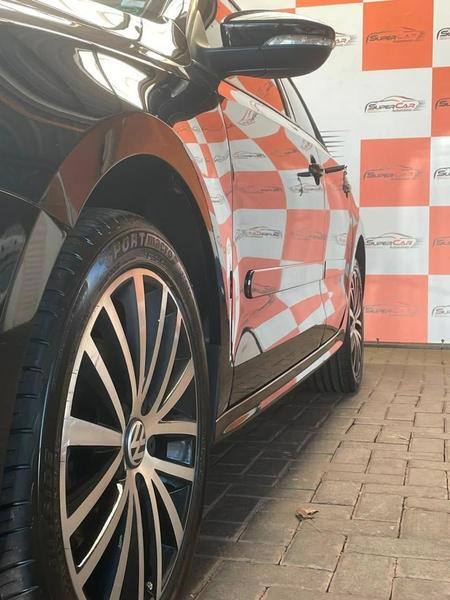 Volkswagen Jetta 2.0 - foto 9
