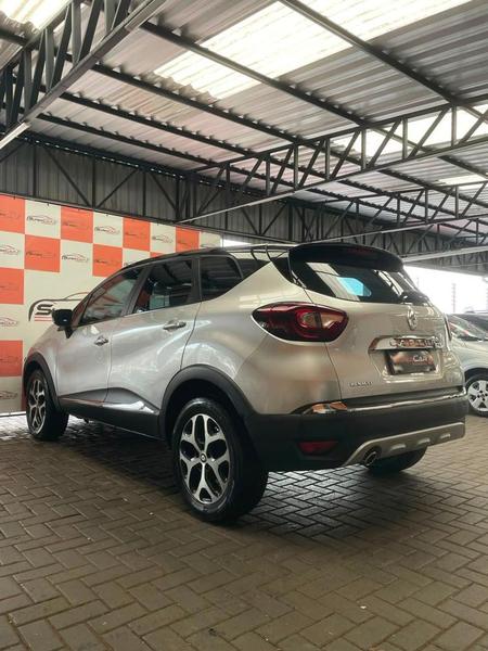 Renault Captur Inten 16a - foto 6