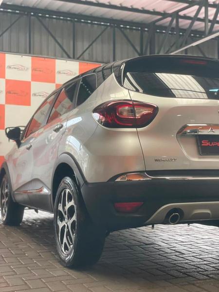 Renault Captur Inten 16a - foto 8
