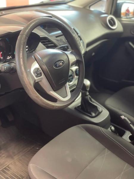Ford Fiesta 16sel - foto 17