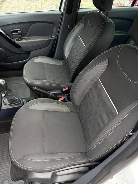 Renault Logan 1.0 12V Sce Flex Zen - foto 16