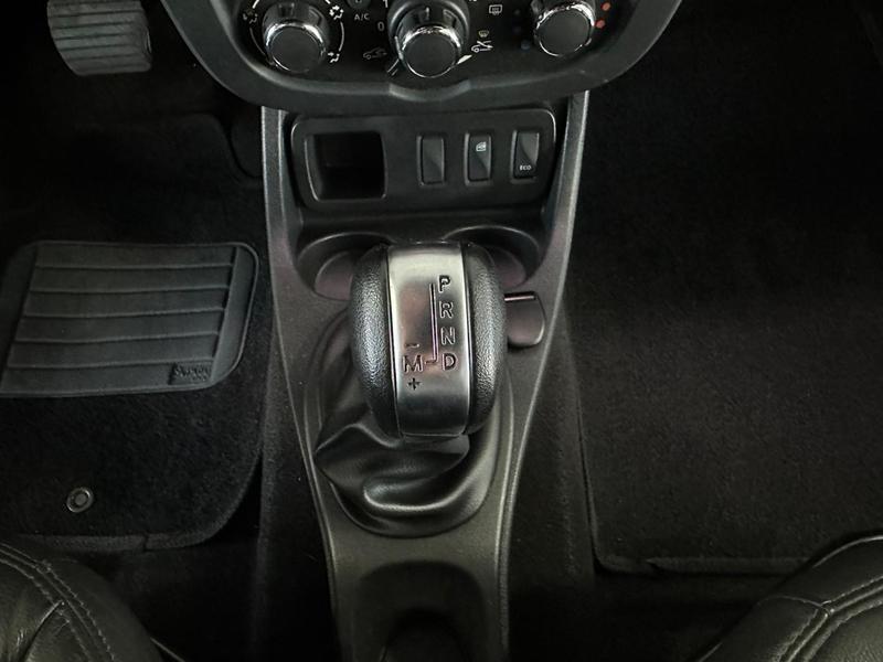Renault Duster 2.0 D 4x2a - foto 13