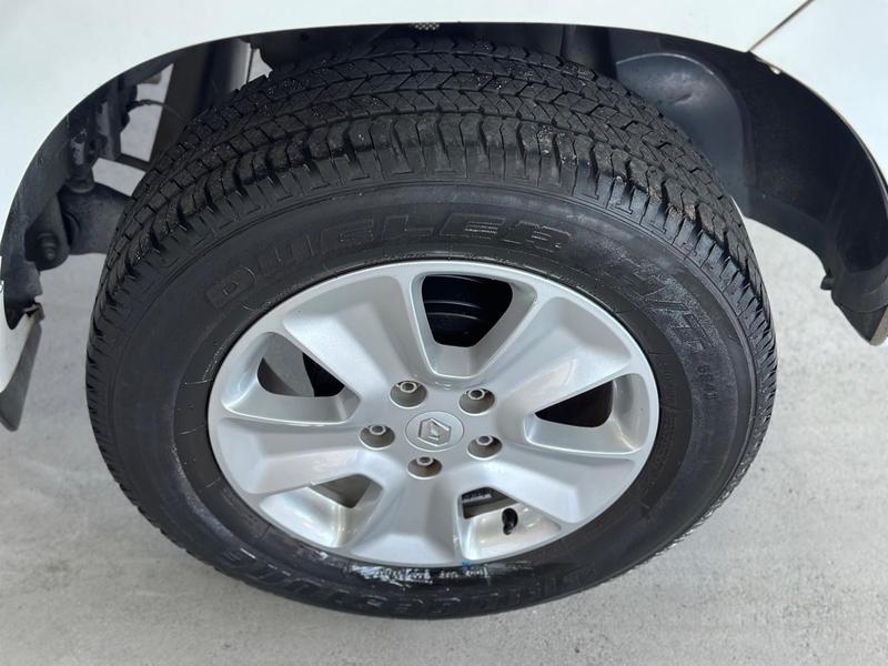 Renault Duster 2.0 D 4x2a - foto 16