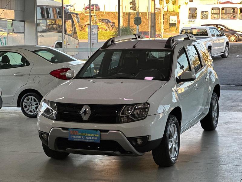 Renault Duster 2.0 D 4x2a - foto 17