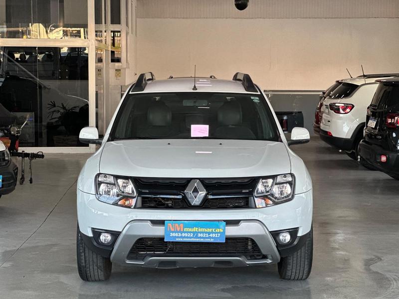 Renault Duster 2.0 D 4x2a - foto 2