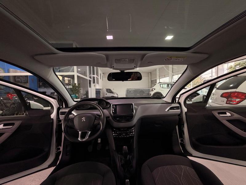 Peugeot 208 Allure Mt - foto 11