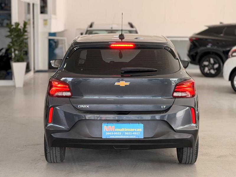 Chevrolet Onix 10mt - foto 5