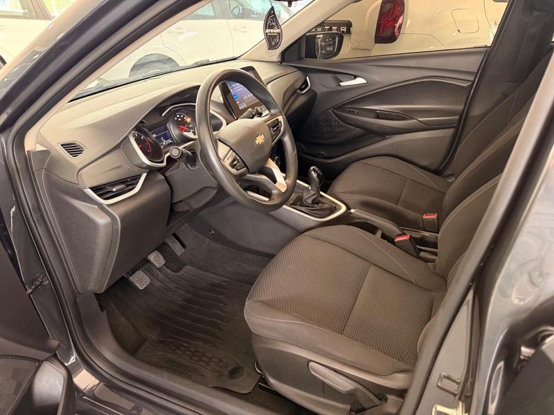 Chevrolet Onix 10mt - foto 8