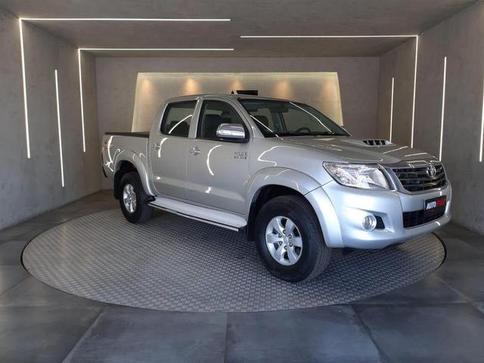 TOYOTA HILUX CD 4X4 SRV 3.0