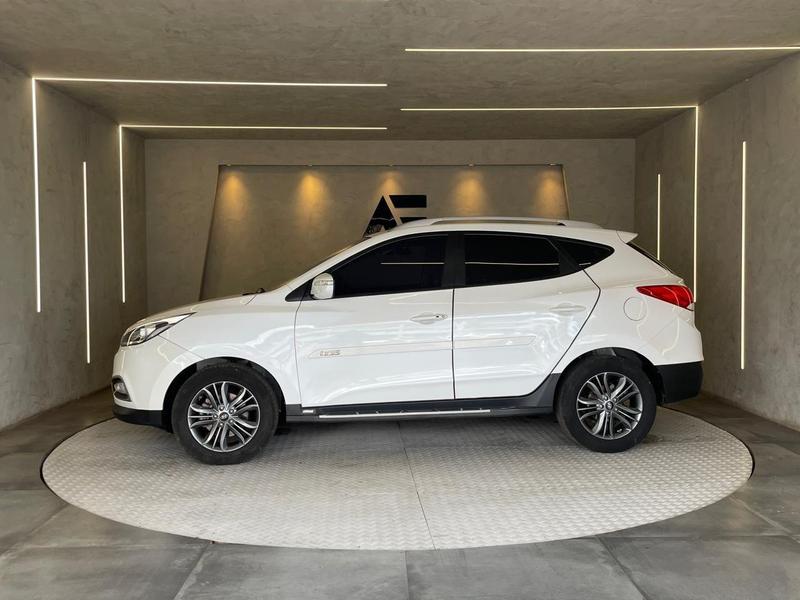 Hyundai ix35 Gl - foto 6