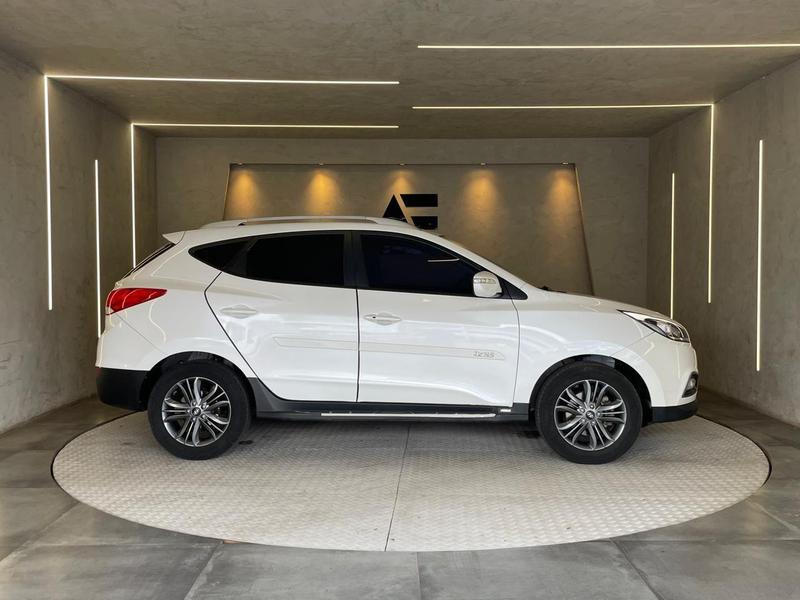 Hyundai ix35 Gl - foto 4