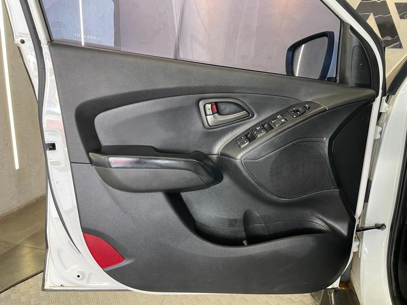 Hyundai ix35 Gl - foto 9