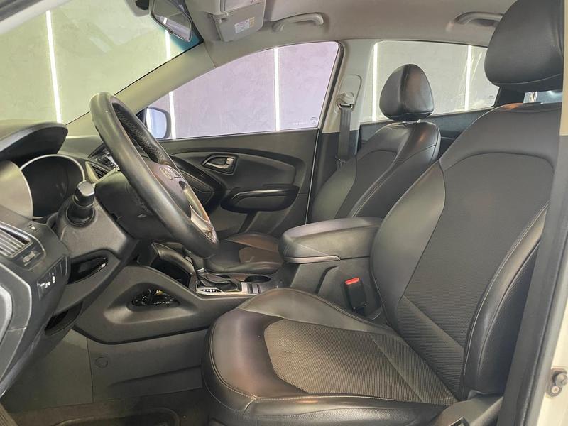 Hyundai ix35 Gl - foto 10