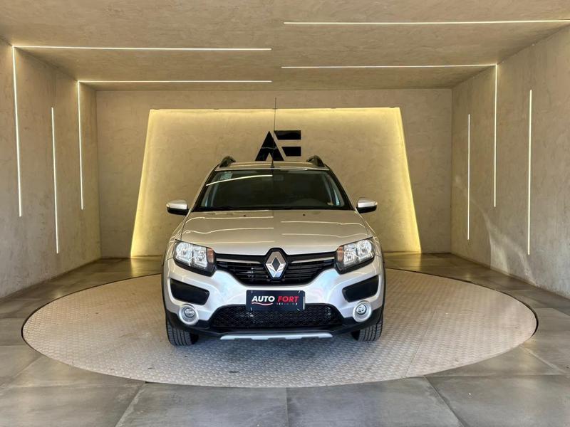 Renault Sandero Step Easy R H Power 1.6 8V - foto 2