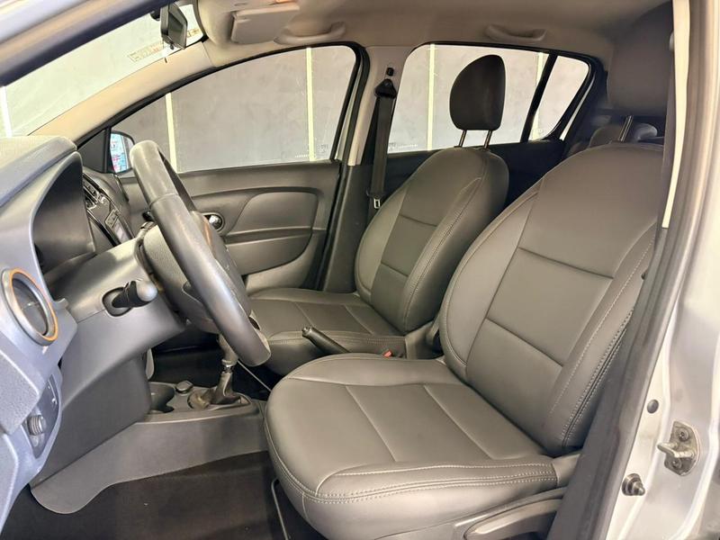 Renault Sandero Step Easy R H Power 1.6 8V - foto 10