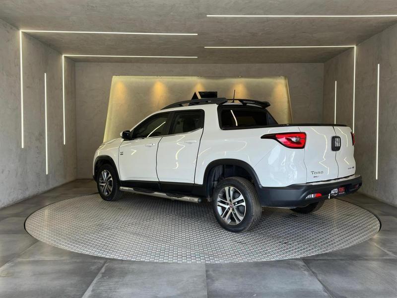 Fiat Toro Freedom At9 D - foto 8