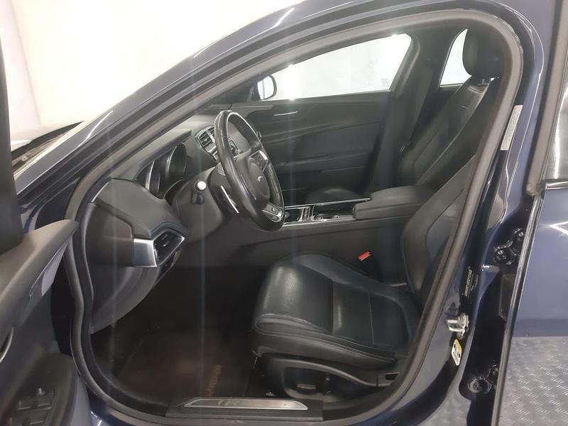 Jaguar Jag Xe P250 R Sport - foto 10