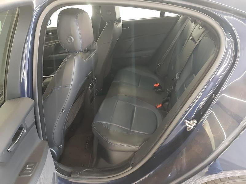 Jaguar Jag Xe P250 R Sport - foto 13