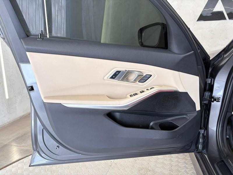 BMW 320i 2.0 16V Turbo Active Flex 4P Automático - foto 9
