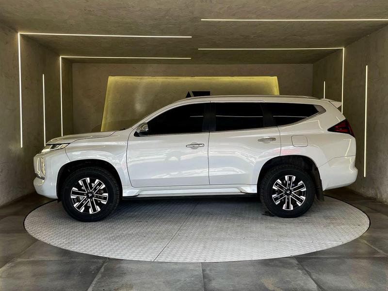 Mitsubishi Pajero Sport Hpe - foto 6