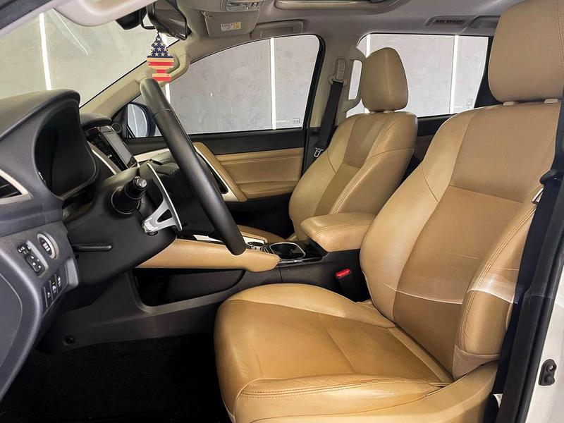 Mitsubishi Pajero Sport Hpe - foto 10