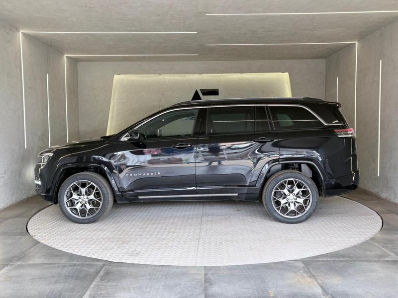 Jeep Commander Overland Td380 4X4 Turbo Diesel - foto 6