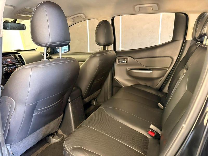 Mitsubishi Triton Sport Hpe Top - foto 13