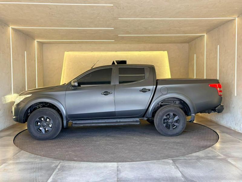 Mitsubishi Triton Sport Hpe Top - foto 6