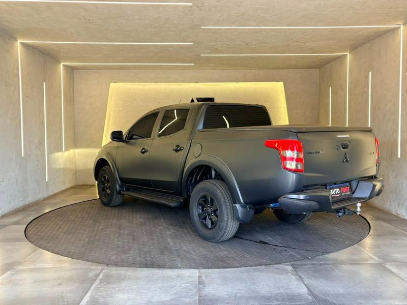 Mitsubishi Triton Sport Hpe Top - foto 7