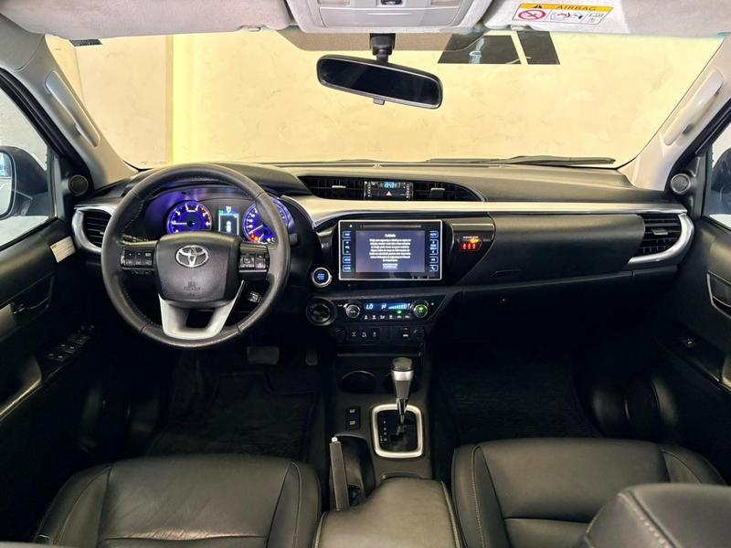 Toyota Hilux Cd Srx 4X4 28 TDI 16V Diesel Automático - foto 11