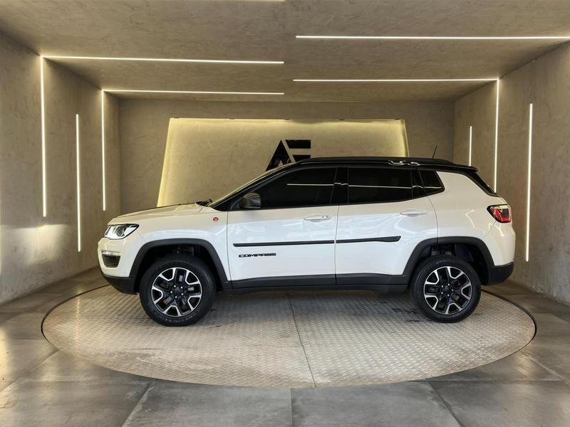 Jeep Compass Trailhawk 2.0 16V 4X4 Automático Diesel - foto 6