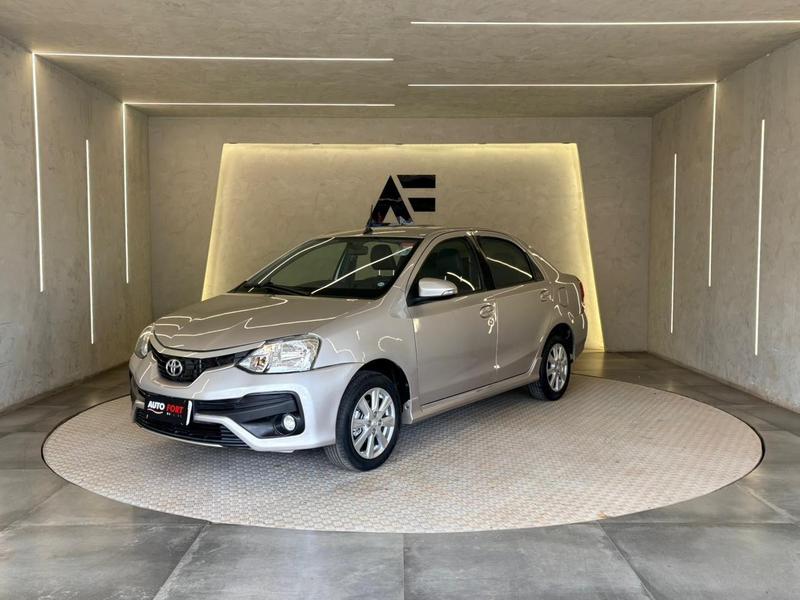 Toyota Etios Sedan Xls 1.5 - foto 3