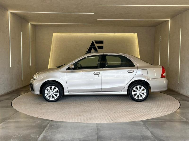 Toyota Etios Sedan Xls 1.5 - foto 6
