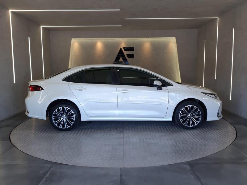 Toyota Corolla Altis 2.0 Flex 16V Automático - foto 4
