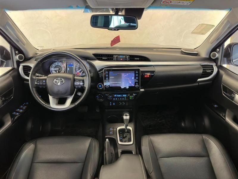 Toyota Hilux Cd Srx 4X4 28 TDI 16V Diesel Automático - foto 11