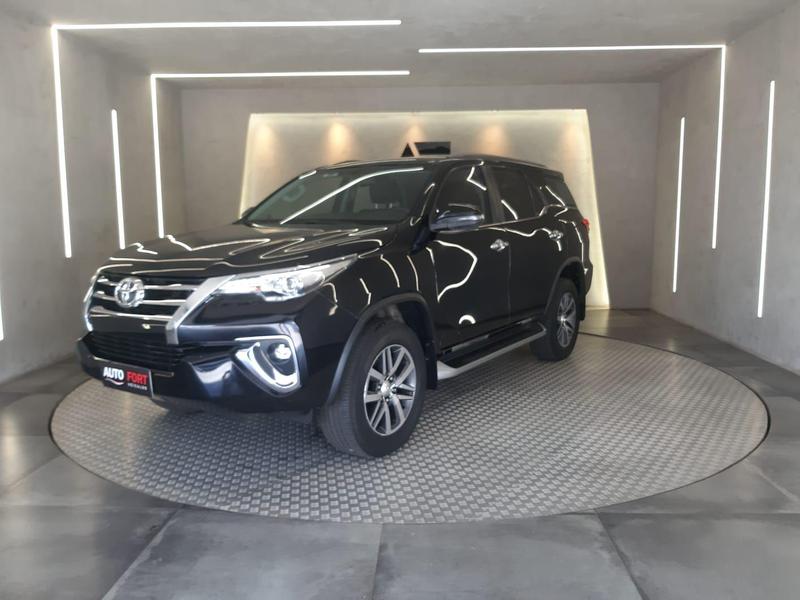 Toyota SW4 Srx 4X4 28 TDI 16V Dies Automático - foto 3